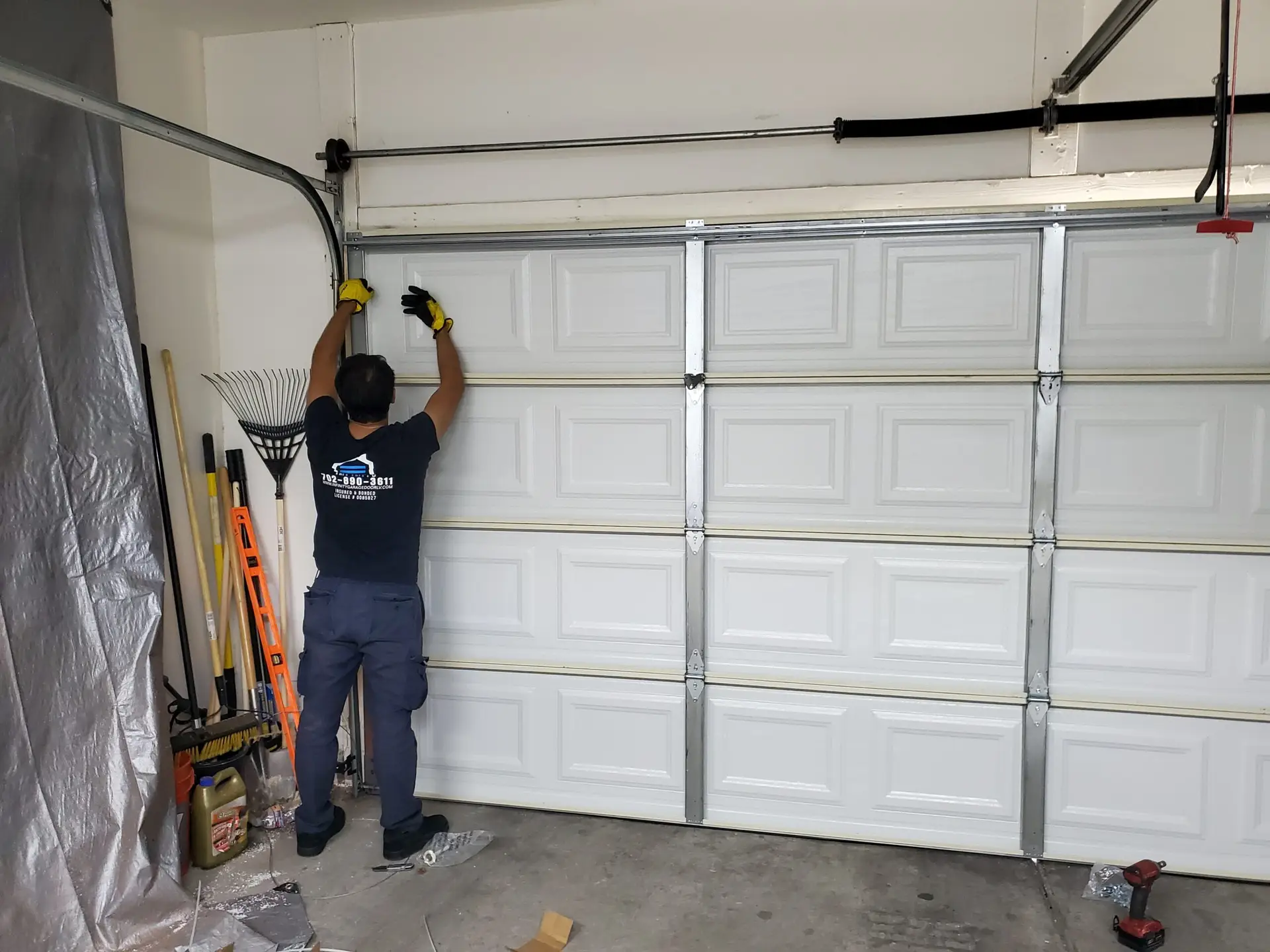 TIPS OF LEVELING YOUR GARAGE DOOR