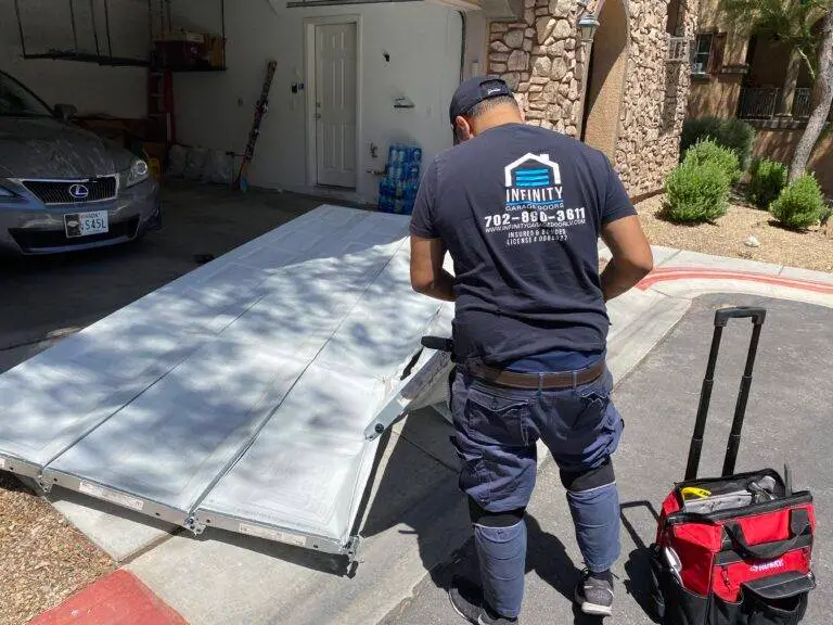 Garage door repair Summerlin