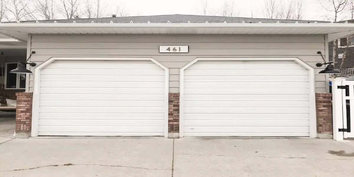 replace-garage-door-bottom-bracket