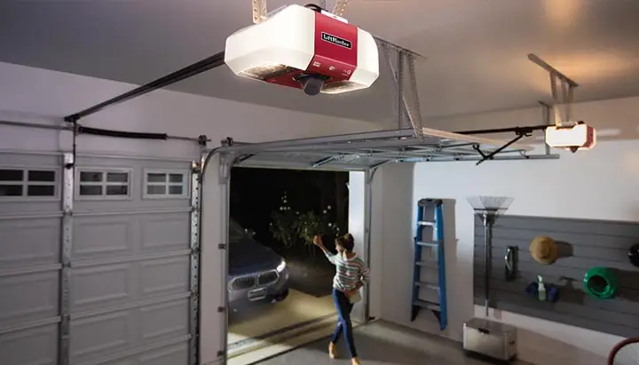 Garage Door Opener With Camera